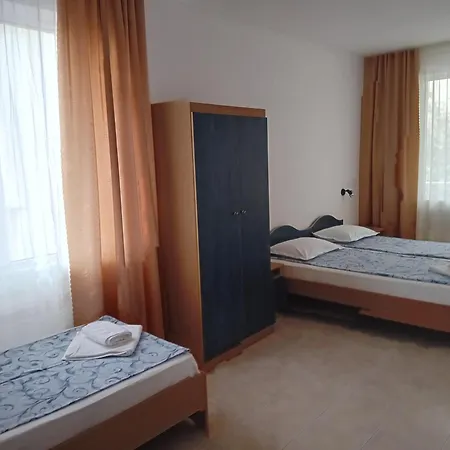 мишел Pensionat Nesebar