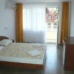 мишел 3* Nesebar