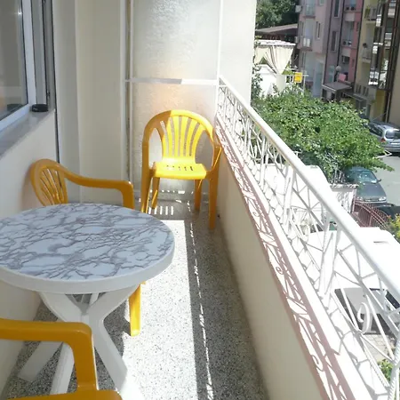 мишел 게스트하우스 4*