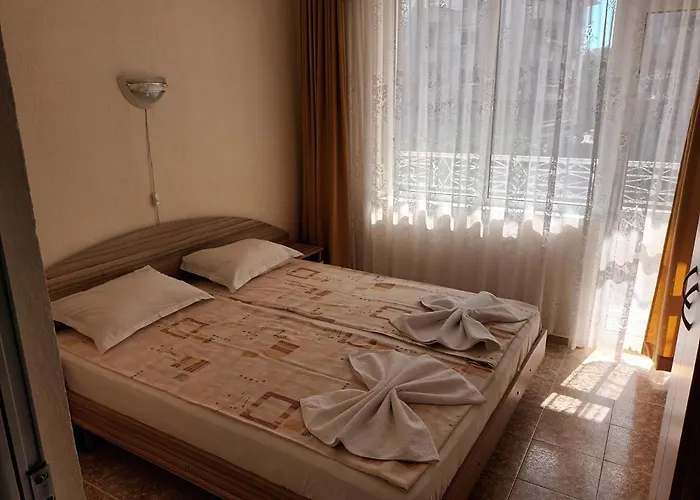 мишел 4* Neszebar