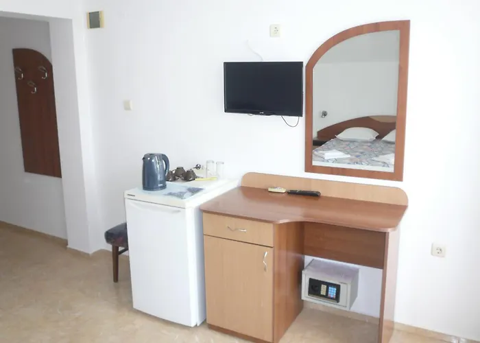 мишел 4* Neszebar