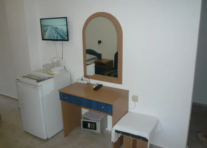 мишел 4* Neszebar